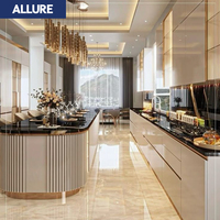 Meuble de cuisine Allure complet sur mesure : îlot, table, armoire, en aluminium et acier inoxydable, pour l'aménagement intérieur et extérieur
