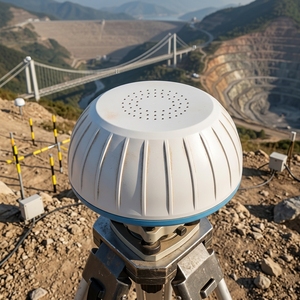 ระบบ GNSS ความเสถียรสูงพิเศษแบบ Clouds Ultra-Low-Noise พร้อมระบบ MEMS Wake-Up และการสื่อสารแบบคู่ (4G+LoRa) เพื่อความมั่นคงของเขื่อน - Product Image 1