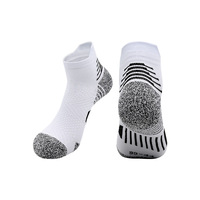 Chaussettes de sport personnalisées de haute qualité, épaisses, écologiques, respirantes, antidérapantes, antibactériennes, en nylon, pour le cyclisme et le quotidien