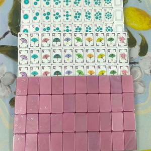 ชุดไพ่นกกระจอกอะคริลิคแบบพกพา สีชมพูอ่อน หลายชั้น พร้อมไฟตกแต่ง สำหรับผู้เล่น 4 คน สไตล์สากล - Product Image 3