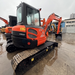 Excavatrice d'occasion Kubota 5 tonnes d'origine japonaise Kubota U55-4 en vente, faible nombre d'heures de travail, mini-pelle d'occasion Kubota U55 - Product Image 6