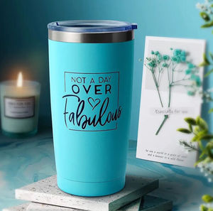 Coffret Cadeau Bain Relaxant Lavande : Bougie Parfumée Hydratante Nettoyante Marque Blanche, Panier Exfoliant et Kit Soin Peau - Product Image 4