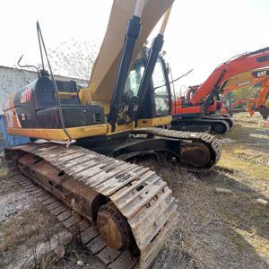 รถขุดมือสอง Caterpillar 330D2L ราคาถูก 30 ตัน พร้อมเครื่องยนต์ ปั๊ม และมอเตอร์ ความจุบุ้งกี๋ 1.8 เมตร กำลัง 195 วัตต์ ขาย - Product Image 2