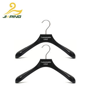 Fabriekslevering 40cm op maat gemaakte plastic kledinghangers met logo, enkelvoudig, voor kleding, voor gebruik in de kledingkast of hotel. - Product Image 1