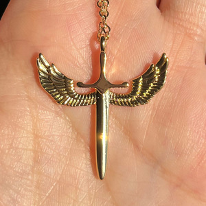 Collana con Ciondolo a Forma di Ali d'Angelo, Gioiello di Moda - Product Image 5
