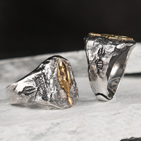 Bague Trident Rétro pour Homme en Tungstène Électroplaqué, Style Hip-Hop Audacieux, Furie Glacée de Poséidon, à Bout Ouvert pour l'Index