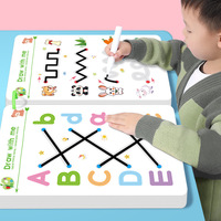 Cahier d'entraînement transfrontalier pour enfants à la maîtrise du stylo, cartes d'exercices effaçables pour la maternelle, éducatif pour la concentration et le développement de la pensée
