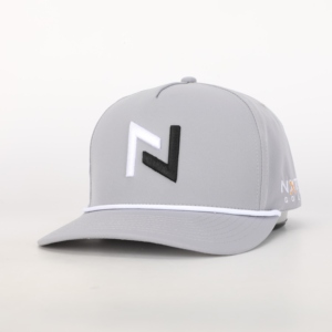 Gorra de golf deportiva Unisex blanca personalizada impermeable de nailon resistente al agua con logotipo para hombres deportes estilo Dobby Check Design - Product Image 1