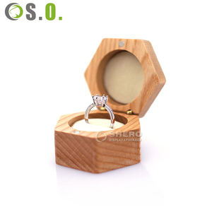 Boîte à Bijoux en Noyer Personnalisable avec Logo pour Demande en Mariage et Bague de Mariage, Style Artistique, Idéale pour la Saint-Valentin (Vente en Gros) - Product Image 4