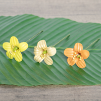 Vente en gros de fleurs artificielles en mousse EVA de 5 cm, fleurs Puakenikeni, pince à cheveux, décoration pour fête hawaïenne, accessoires pour femmes
