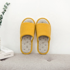 Linnen pantoffels voor koppels, open teen, ademend, antislip PVC zool, gevoerde binnenzool, voor binnen, slaapkamer, alle seizoenen, dagelijks gebruik. - Product Image 2