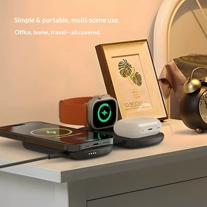 Caricabatterie Wireless Pieghevole 4-in-1 di Alta Qualità, Ricarica Magnetica Rapida, Power Bank da 5000mAh per Cellulari e Auricolari - Product Image 2