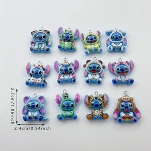 HD0841 Lindos dijes <span class=keywords><strong>de</strong></span> <span class=keywords><strong>resina</strong></span> <span class=keywords><strong>de</strong></span> Stitch del Zodíaco, colgantes brillantes <span class=keywords><strong>de</strong></span> Stitch con disfraz <span class=keywords><strong>de</strong></span> animal <span class=keywords><strong>de</strong></span> dibujos animados <span class=keywords><strong>para</strong></span> la fabricación <span class=keywords><strong>de</strong></span> pulseras, pendientes y llaveros DIY - Product Image 2