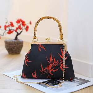 Borse da Sera di Lusso con Ricami di Perle e Fiori 2025, Pochette Scintillante in Stile Cinese per Matrimoni - Product Image 3