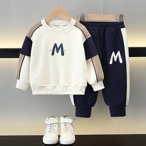 Ensemble de survêtement pour garçons, automne/hiver 2025, nouveau sweat-shirt en <span class=keywords><strong>molleton</strong></span> doublé de polaire, shorts, style coréen, vêtements de sport pour enfants, animal/dessin animé - Product Image 1