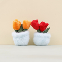 Vente en gros de jouets en peluche tulipe mignonne Figurine poupée à pendentif souple OEM peluches porte-clés plante en pot jouets en peluche de fleurs personnalisées