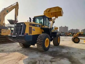 Mini-chargeuse sur pneus d'occasion Komatsu WA380-3 à bas prix pour fermes, exportation d'origine Chine, 3 tonnes avec moteur - Product Image 3