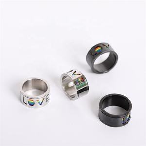 Anillo Giratorio de Acero Inoxidable Personalizado con Esmalte de Arcoíris del Orgullo <span class=keywords><strong>LGBT</strong></span>, Anillo de Compromiso y Boda <span class=keywords><strong>LGBT</strong></span> - Product Image 3