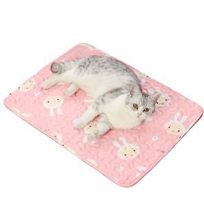 <span class=keywords><strong>Tapis</strong></span> de refroidissement pour animaux de compagnie personnalisé <span class=keywords><strong>tapis</strong></span> de sol pour animaux de compagnie <span class=keywords><strong>chien</strong></span> et chat <span class=keywords><strong>rafraîchissant</strong></span> sommeil anti-dérapant imperméable <span class=keywords><strong>tapis</strong></span> de glace pour animaux de compagnie pour l'été - Product Image 1