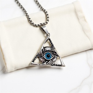 Collar con Colgante de Ojo Turco, Diseño Geométrico Retro de Triángulo, Joyería de Moda Unisex, Regalo, Aleación de Zinc - Product Image 3