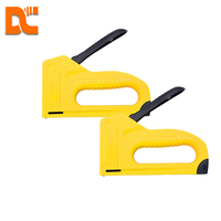 Grapadora Manual Compatible con Grapas de 4 a 14 mm, Grapadora Industrial de Acero Resistente, Antioxidante, Temperatura de Funcionamiento Estable