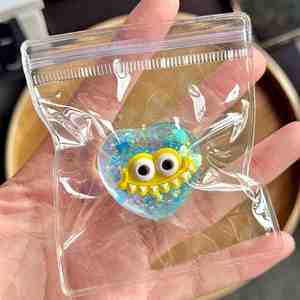 NOUVEAU Jouet Squishy Cœur Maltose Mini avec Grands Yeux Écstravagants en TPR, Anti-stress, Cadeau pour Enfants et Adultes, Vente en Gros - Product Image 3