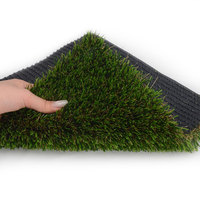 Gazon artificiel commercial Verdigrass Lush 90UF en forme de C, 30 mm, haute densité, souple, résistant à l'eau hypertonique, garantie 15 ans