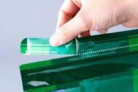 Machine de perforation laser industrielle pour film d'emballage souple, avec ligne de déchirement facile et micro-perforation EasyOpen pour sachets PET, PE, BOPP, CPP