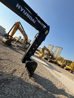 Excavadora Hyundai 150-9S Usada, Modelo 2023, 15 Toneladas de Peso Operativo, Capacidad de Cucharón de 0.58m, Potencia de 125KW, Excelente Rendimiento