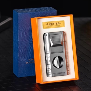 Encendedor de cigarros de antorcha de Metal multifuncional, triple llama de chorro a prueba de viento, cortador de cigarros de corte en V incorporado, soporte para cigarros de diseño clásico - Product Image 6