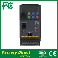 Variateur de fréquence triphasé 220V/380V 4-7,5KW certifié ISO CE, design compact, convertisseur pour l'automatisation industrielle alimentaire