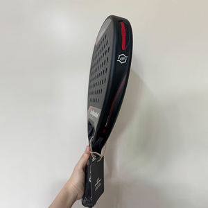 ลดราคาจากโรงงาน ไม้เทนนิสพาเดลแบบเดียวกับ Bullpadell ไม้เทนนิสพาเดลคาร์บอนไฟเบอร์ ไม้เทนนิสพาเดลระดับมืออาชีพ ไม้เทนนิสพาเดล Bullpadell - Product Image 2