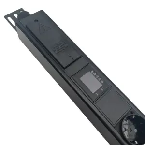 Pdu 12bit C13 Lockable कुर्सियां 220v 32a 19 इंच यूनिवर्सल 250v 32a Pdu 240v बिजली वितरण इकाई 32a एकल चरण