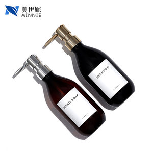 Bouteille distributrice transparente givrée Minnie 500 ml avec pompe pour shampoing, gel douche, savon pour les mains - Product Image 4