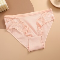 Nueva llegada al por mayor barato 95% algodón diario mujer Bragas ropa interior Sexy con encaje negro chica joven Bikinis Brzialian Pantalones