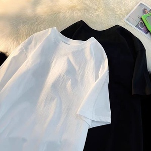 T-shirt oversize noir uni en coton bio pour homme, streetwear grande taille, avec logo – Vente en gros à prix réduit - Product Image 3