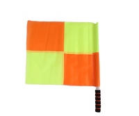 Fournisseur de drapeaux d'arbitre (orange/jaune) en acier inoxydable, tissu imperméable, équipement d'entraînement de football pour arbitre - Aide-arbitre