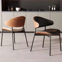 Chaise de salle à manger VL en métal et bois de luxe, ensemble de meubles nordiques modernes en cuir pour restaurant et maison