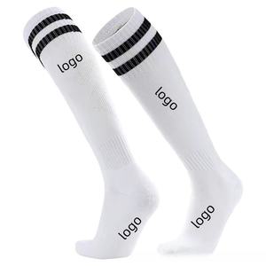 Chaussettes de football pour hommes de haute qualité avec logo personnalisé, antibactériennes, respirantes, antidérapantes, avec broderie - Product Image 5