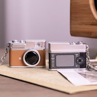 Caméras miniatures de décoration de la maison avec sangles et lampes de poche accessoires Photo bricolage semblant jouer maison de poupée accessoires porte-clés
