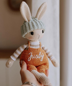 Conejito <span class=keywords><strong>de</strong></span> Orejas Largas Tejido a Mano al por Mayor con Lindo Sombrero y Ropa para Niños, Amigurumi <span class=keywords><strong>de</strong></span> Algodón, Regalos <span class=keywords><strong>de</strong></span> Cumpleaños para Niños - Product Image 1