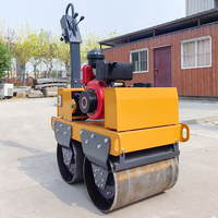 Rouleau compresseur vibrant à tambour unique à faible prix, machine compacteuse pneumatique à moteur, rayon de braquage court