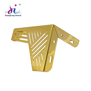 Quincaillerie en métal accessoires de meubles pieds de canapé <span class=keywords><strong>pied</strong></span> de support de meuble 13 motif décoratif creux <span class=keywords><strong>pied</strong></span> doré - Product Image 5