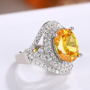 Anello Geometrico di Lusso con Zirconi Impilabile per Donne, Elegante Gioiello da Dito per Feste - Product Image 5