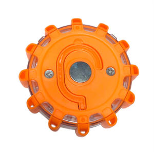 Linterna LED YK0715, Luz de Emergencia para Auto, Base Magnética Roja de ABS, Encendido Continuo para Uso Automotriz - Product Image 4