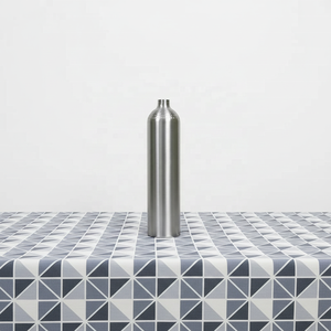 Cilindro de Gas Portátil Profesional Personalizado de 0.295L de Aleación de Aluminio para Nitrógeno, Oxígeno, CO2 y Argón, para Kits de Primeros Auxilios y Escape de Incendios - Product Image 3