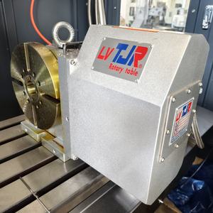 VMC650 <span class=keywords><strong>VMC</strong></span> 650 Chine <span class=keywords><strong>Vmc</strong></span> Petit Centre d'usinage CNC vertical 3 axes 4 axes - Product Image 4