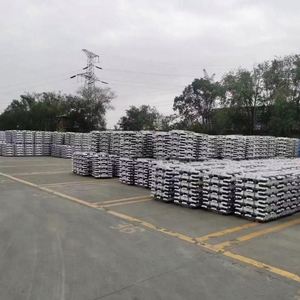 Lingote de Aluminio de Alta Calidad con 99.7% de Pureza, Ideal para Fundición, Fusión o Reciclaje. Cumple con los estándares industriales globales. - Product Image 4