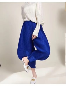 กางเกงแฟชั่นดีไซน์ PY สีดำ เอวยางยืด ทรงหลวม ขากว้าง สไตล์เกาหลี ผ้าโพลีเอสเตอร์ 100% สำหรับผู้หญิง ลุคสบายๆ แต่ดูหรูหรา - Product Image 4