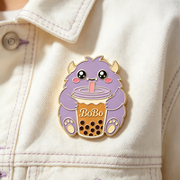 Pins de esmalte, broches y insignias de metal chapado con diseños de té con leche, boba, anime, animales, matcha, monstruos y dibujos animados, venta al por mayor, LOGO personalizado